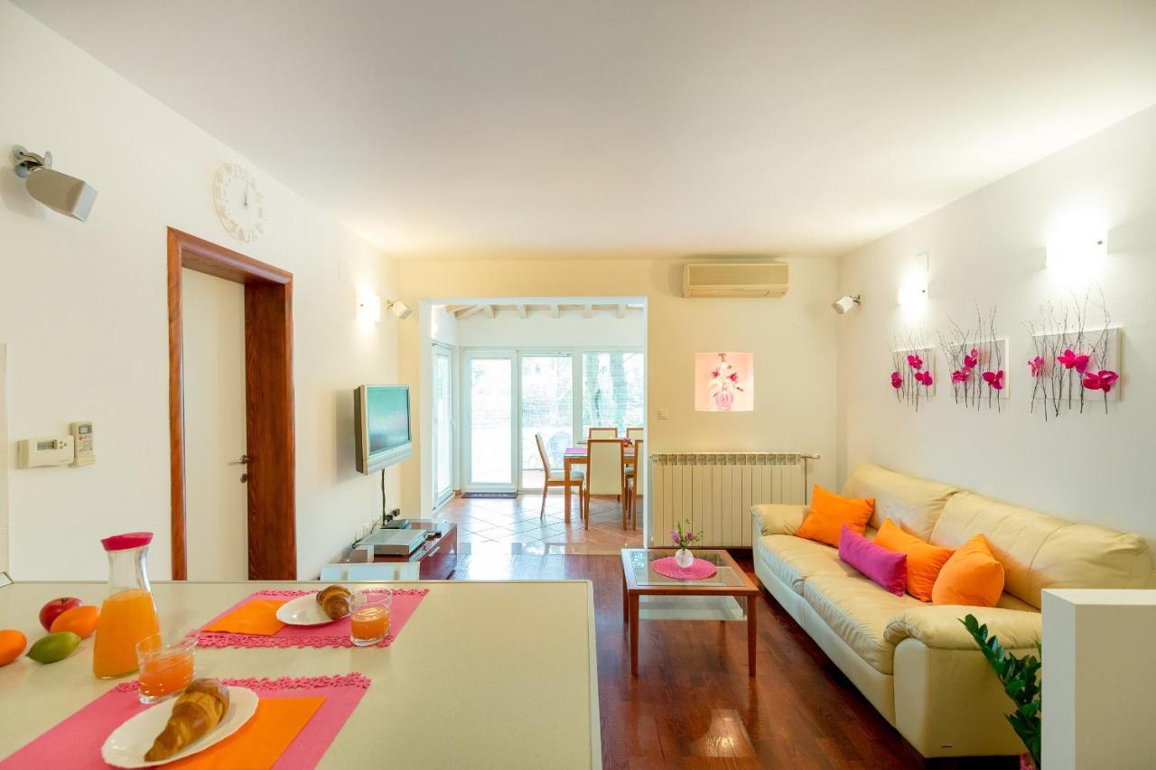 Leona & Borna's Lapad * Dubrovnik