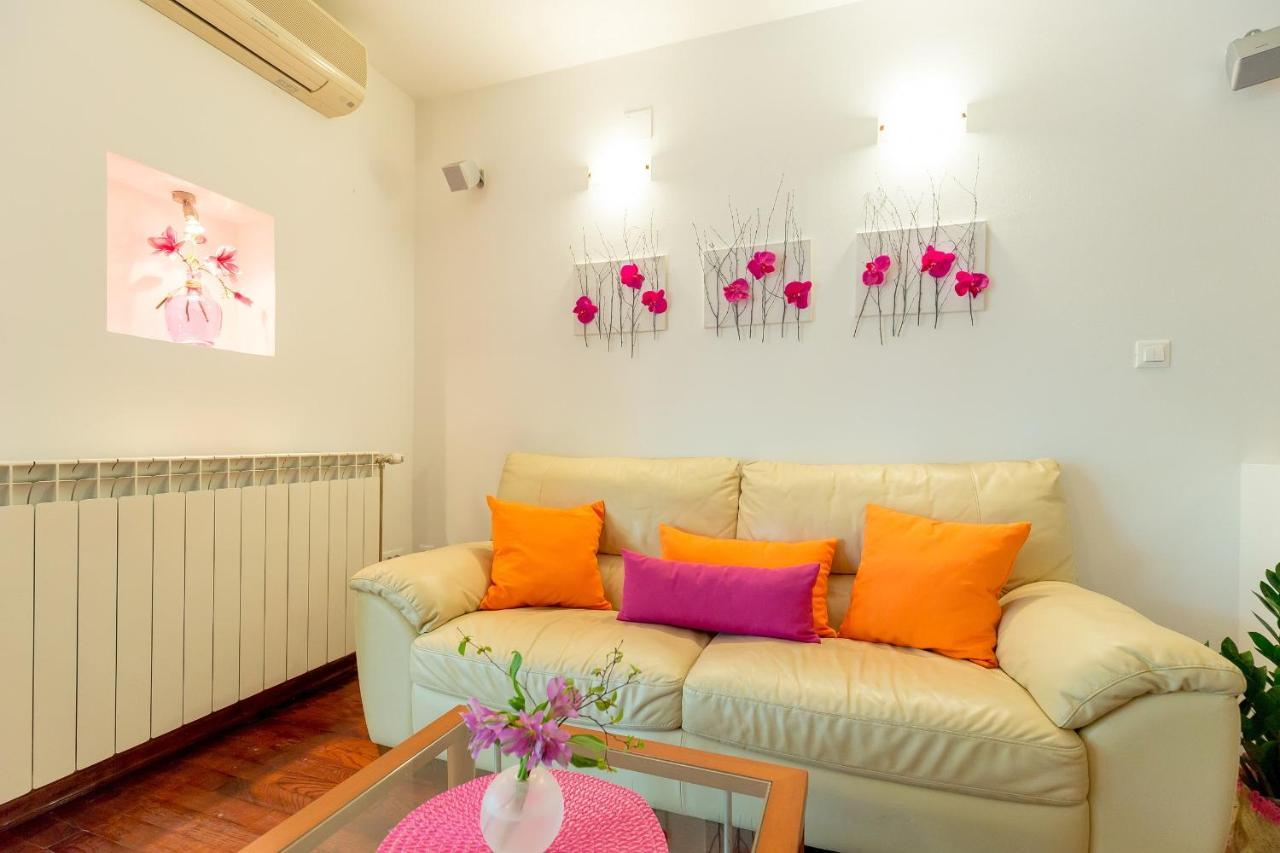 Leona & Borna's Lapad Apartment Dubrovnik