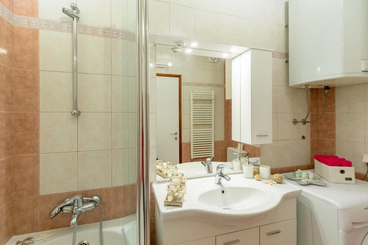 Leona & Borna's Lapad Apartment Dubrovnik